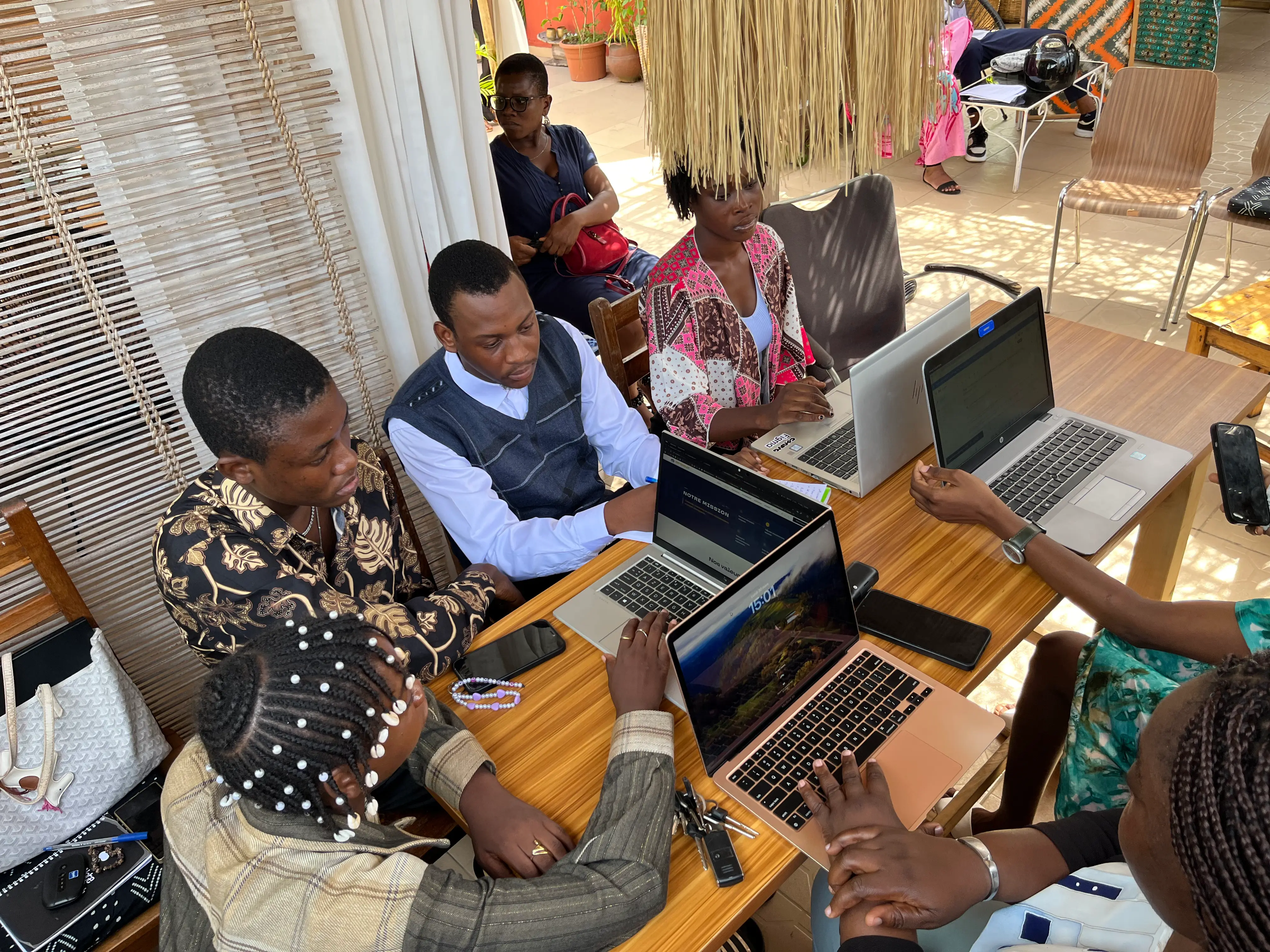 MP GROUP | Conseil Stratégique & Événementiel Institutionnel en Afrique